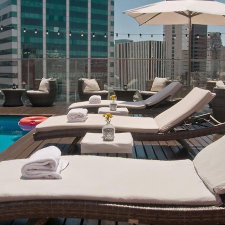 725 Continental Hotel Buenos Aires Eksteriør bilde Rooftop pool