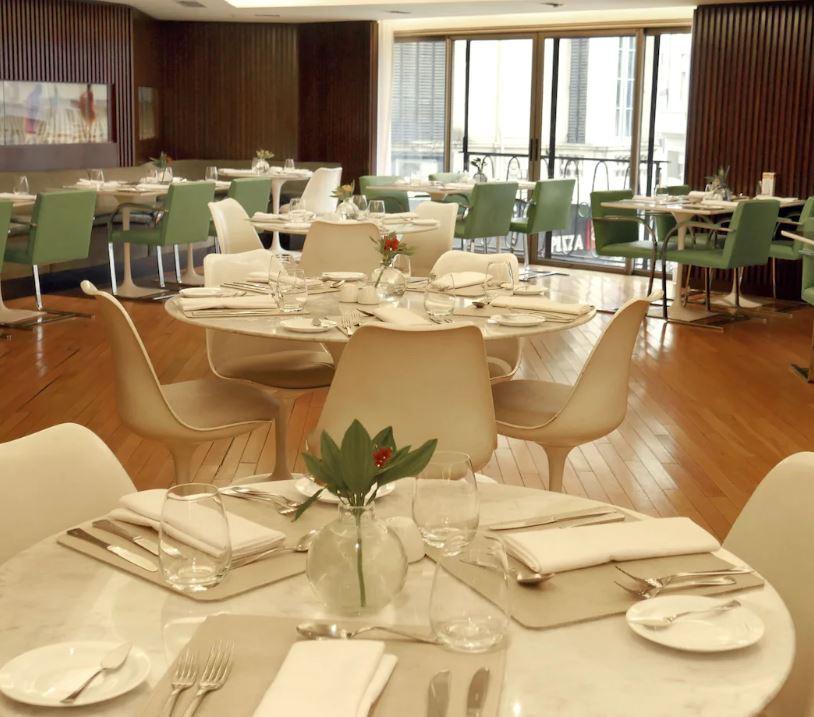 725 Continental Hotel Buenos Aires Eksteriør bilde The dining room at the restaurant